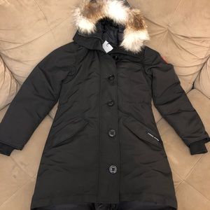 Canada goose coat ( rossclair parka )
